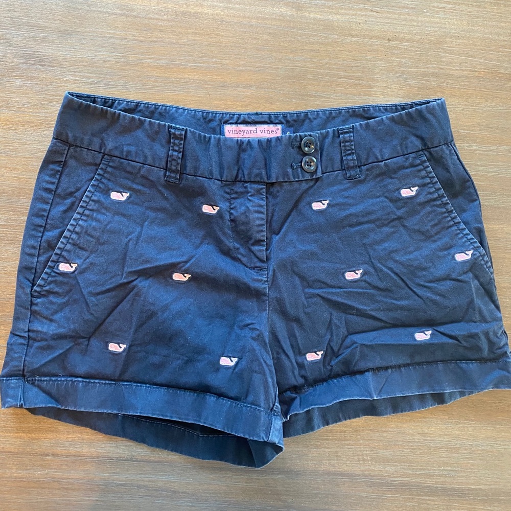 EUC Vineyard Vines Navy Embroidered Whale Shorts